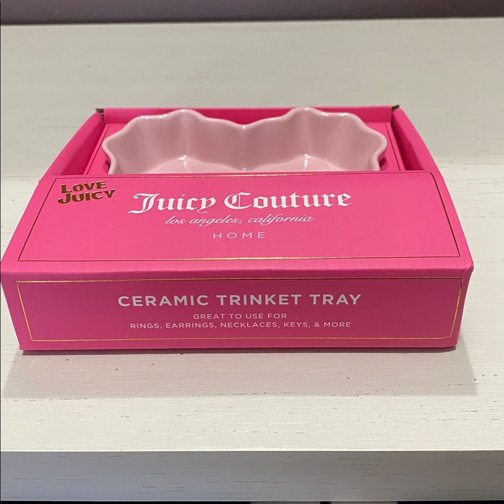Juicy Couture Pink Ruffle Heart Ceramic Trinket Tray - Picture 6 of 6